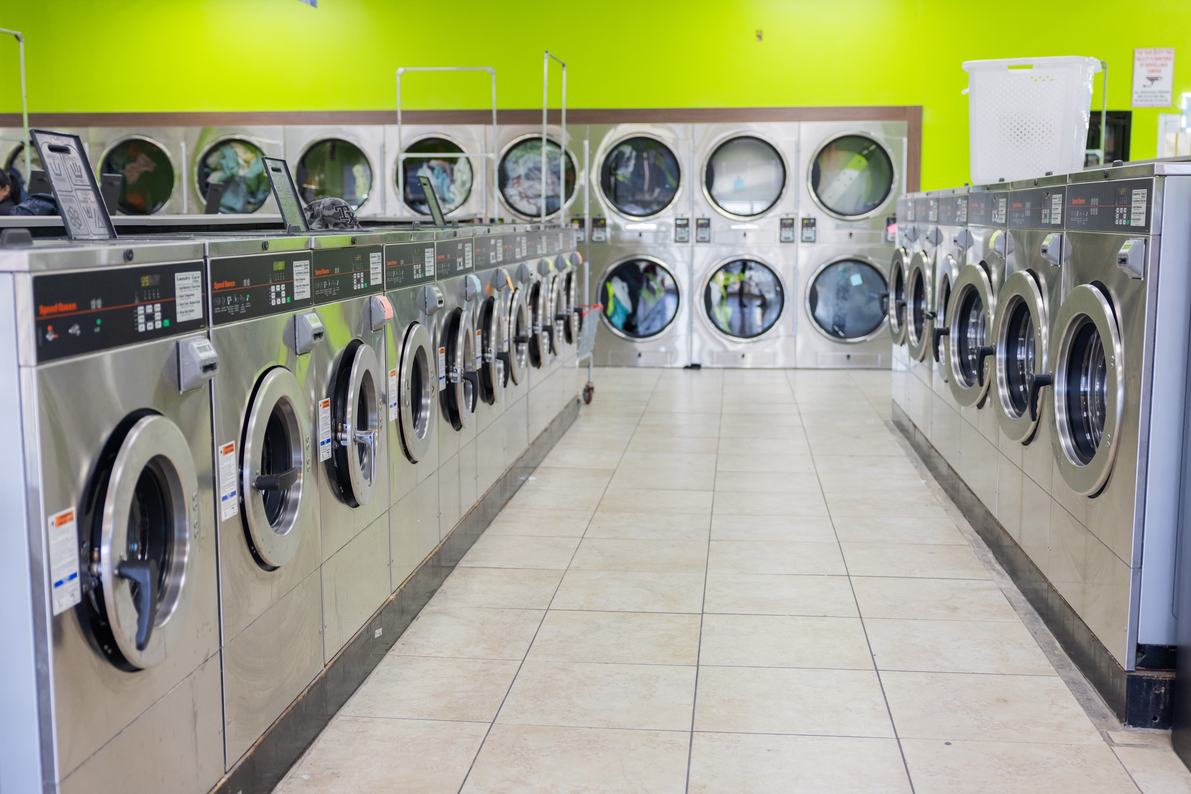 Quik Wash interior